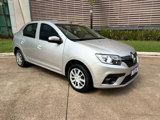 RENAULT LOGAN 1.6 16V SCE FLEX ZEN MANUAL RENAULT LOGAN 1.6 16V SCE FLEX ZEN MANUAL